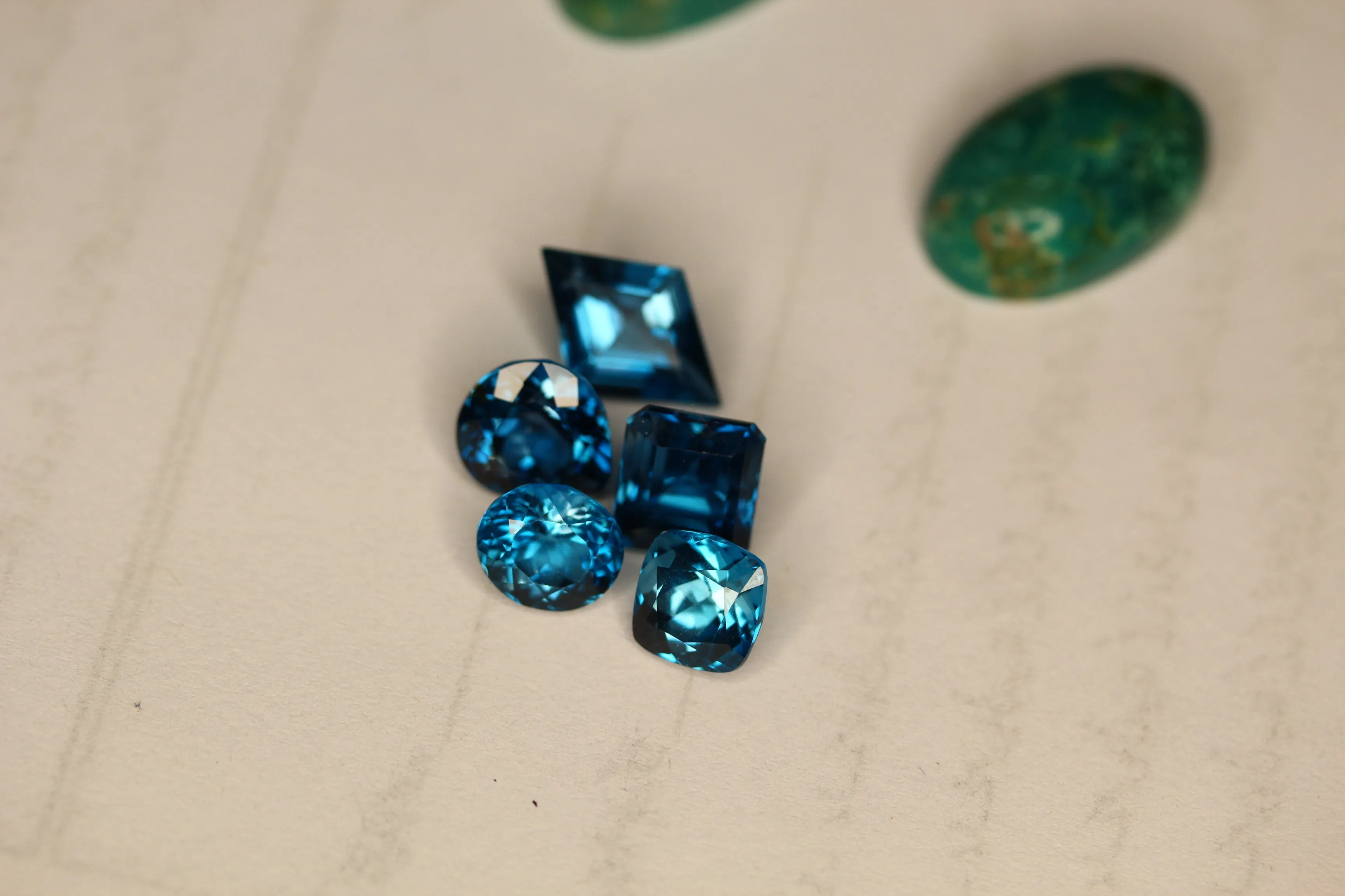 25 Carats Natural London Blue Topaz Deal - Oval, Cushion
