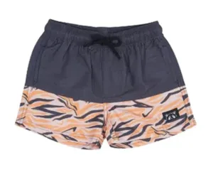 ANIMAL CRACKERS ABSTRACT SHORT