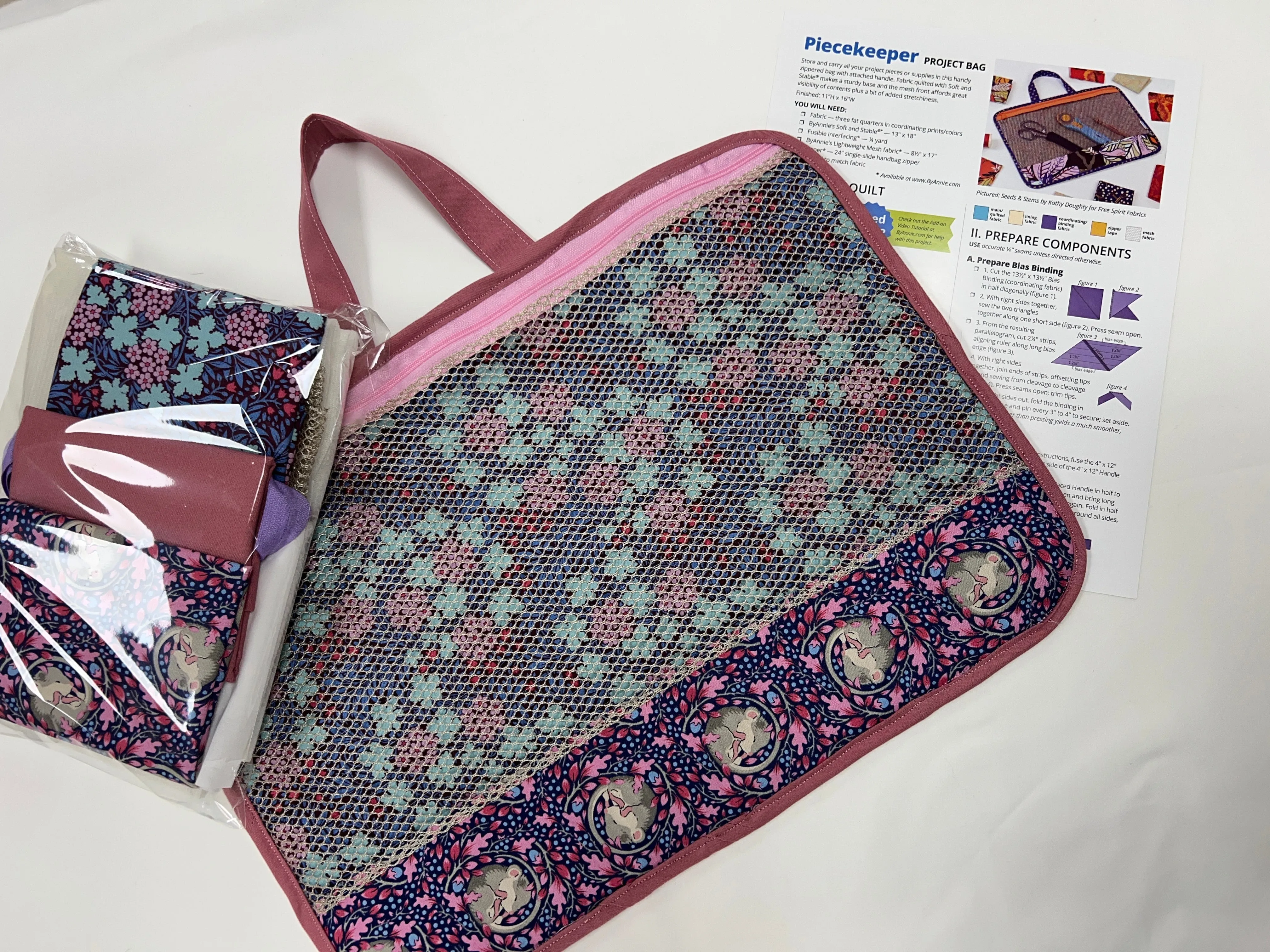 By Annie Project Bag Kit Tilda Hibernation