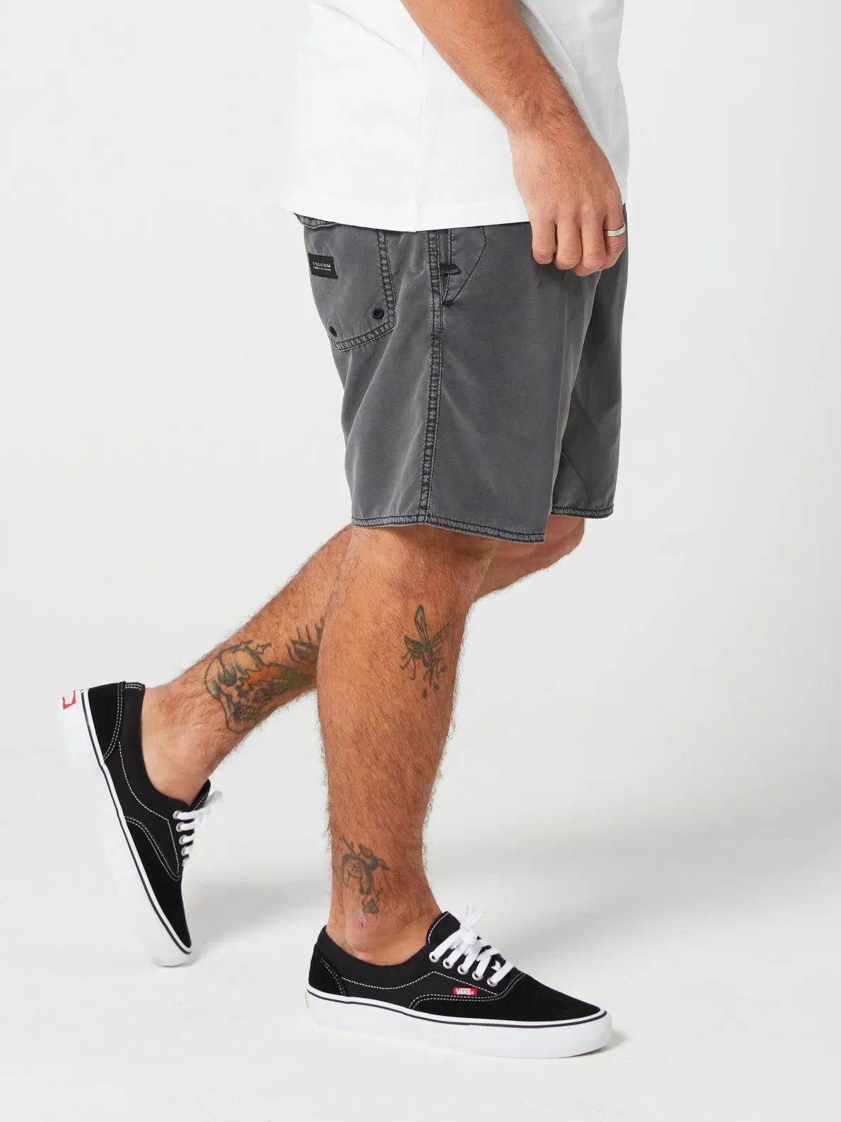 Center 17" Trunks