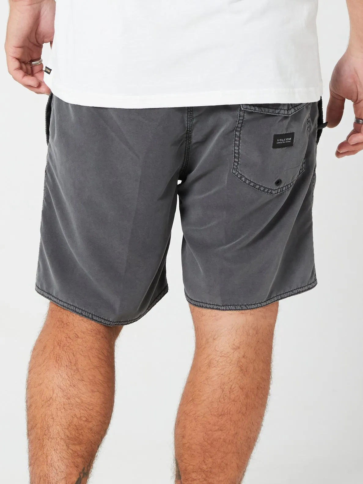 Center 17" Trunks