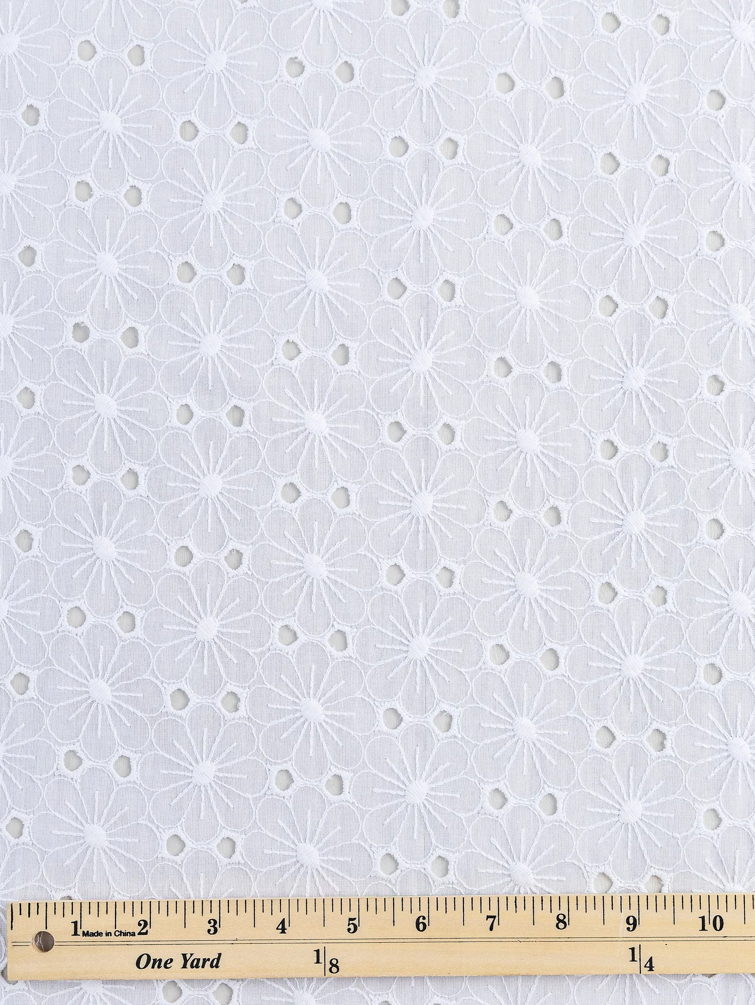 Daisy Cotton Eyelet Deadstock - White - Swatch