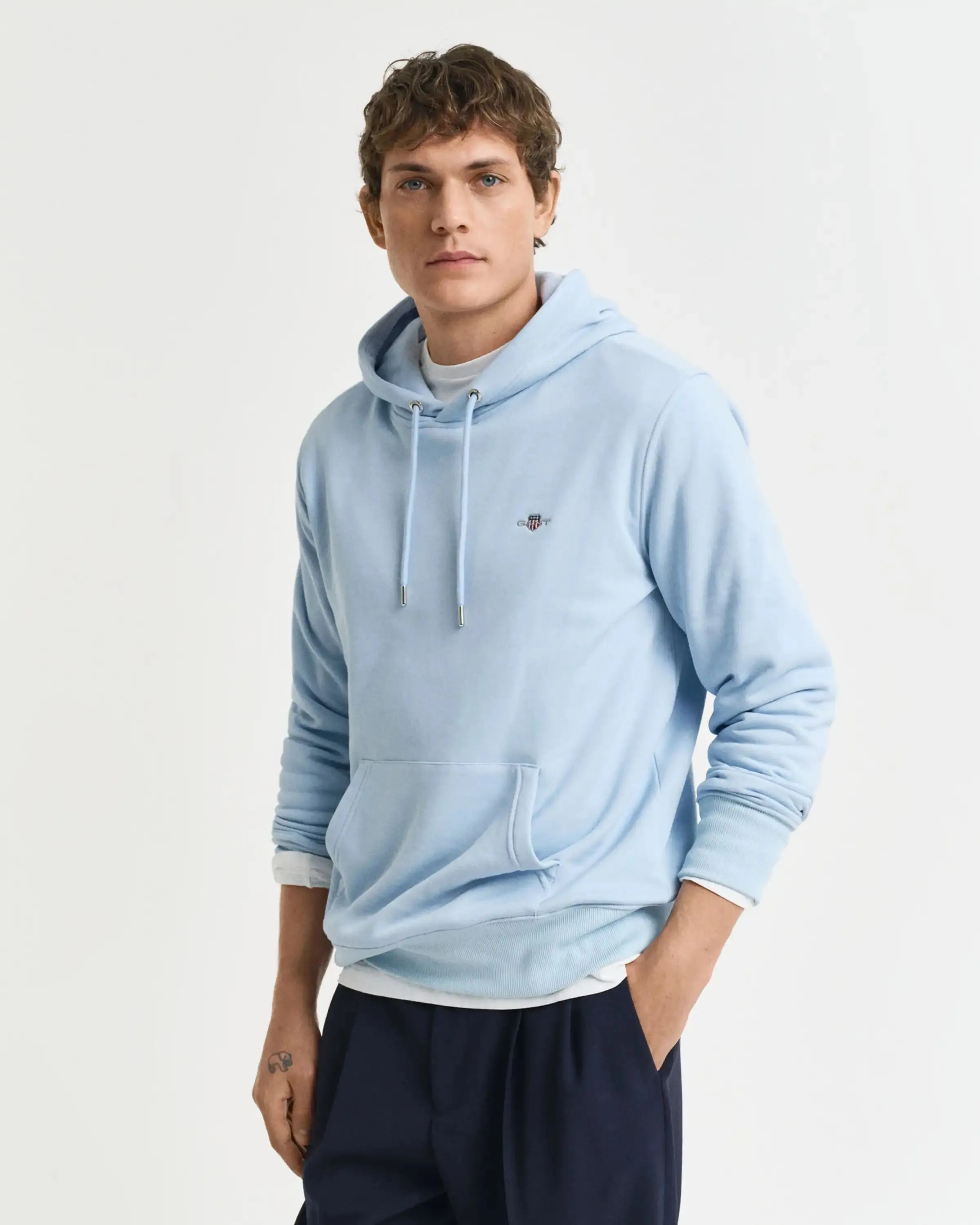 GANT Mens Regular Shield Hoodie Fresh Blue