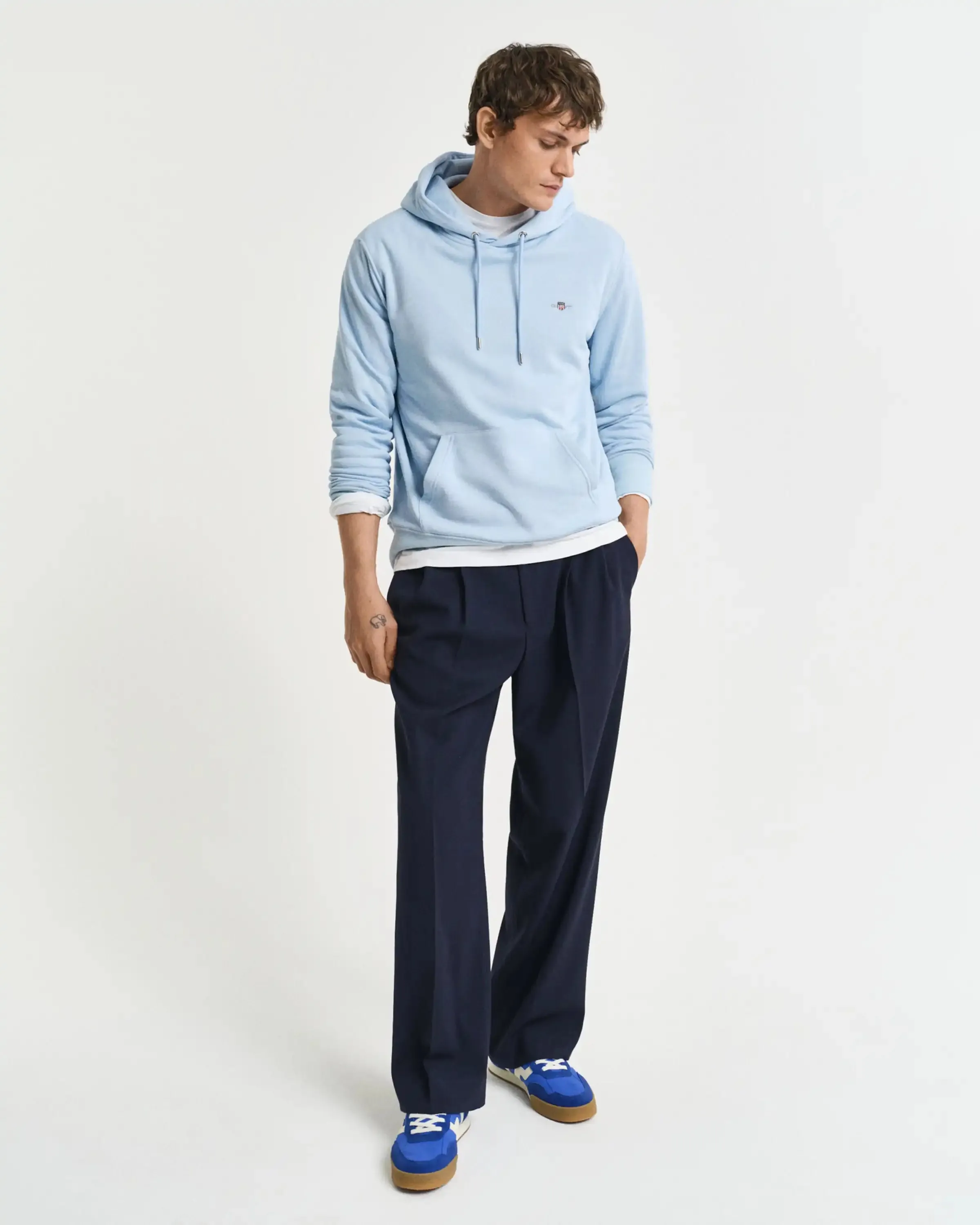 GANT Mens Regular Shield Hoodie Fresh Blue