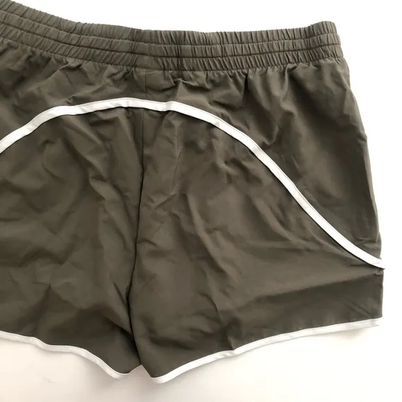 Gymshark M Training Contrast Loose Shorts Set
