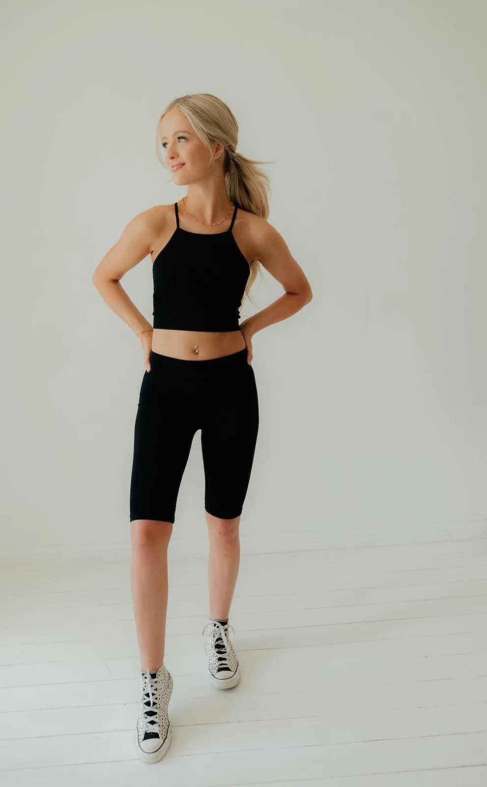 Hallie Active Set