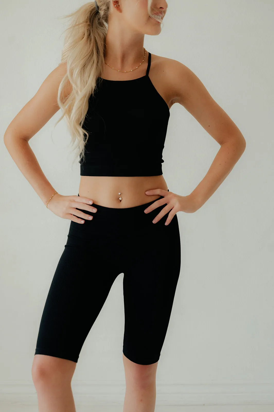 Hallie Active Set