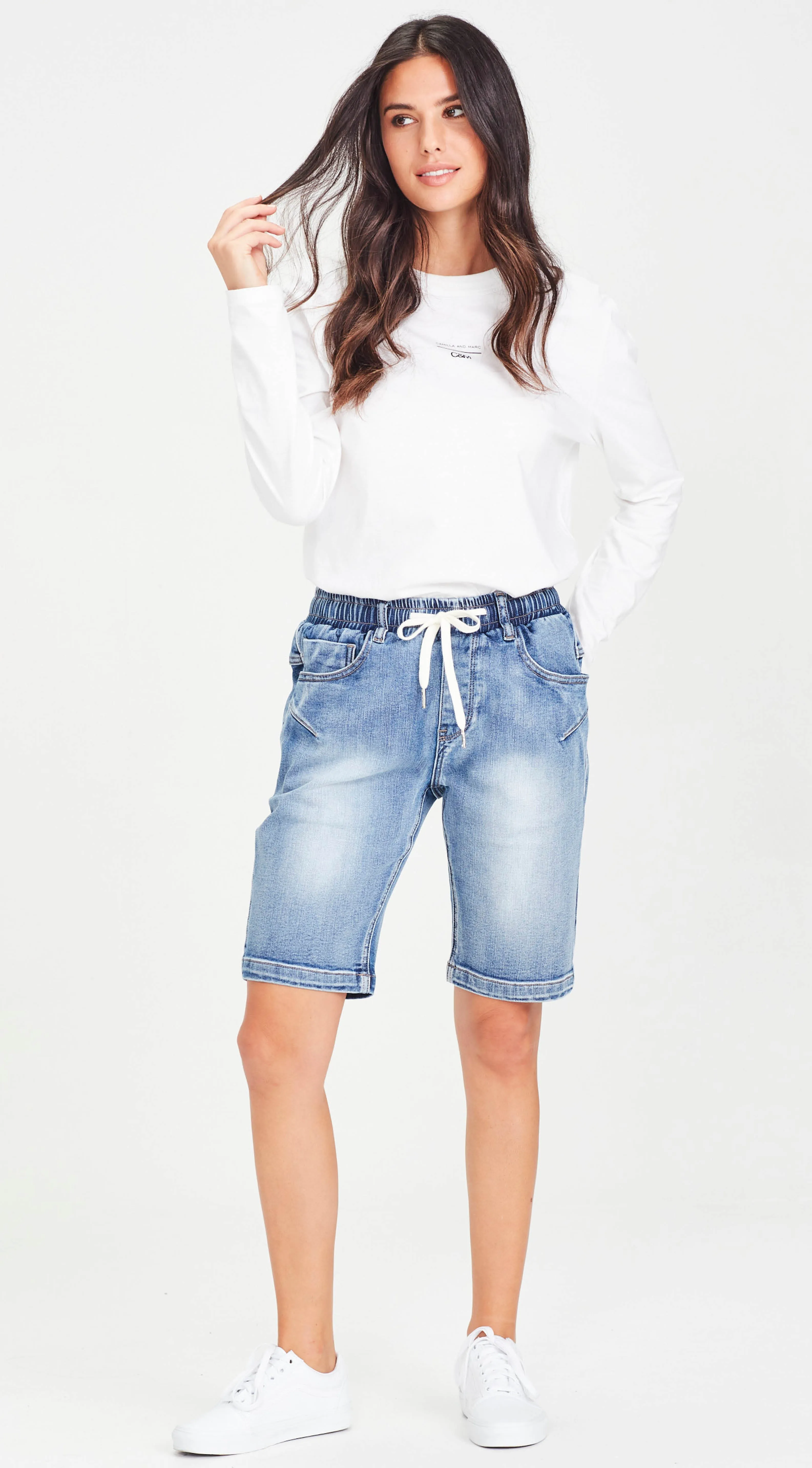 JACKIE | Shorts Mid Blue