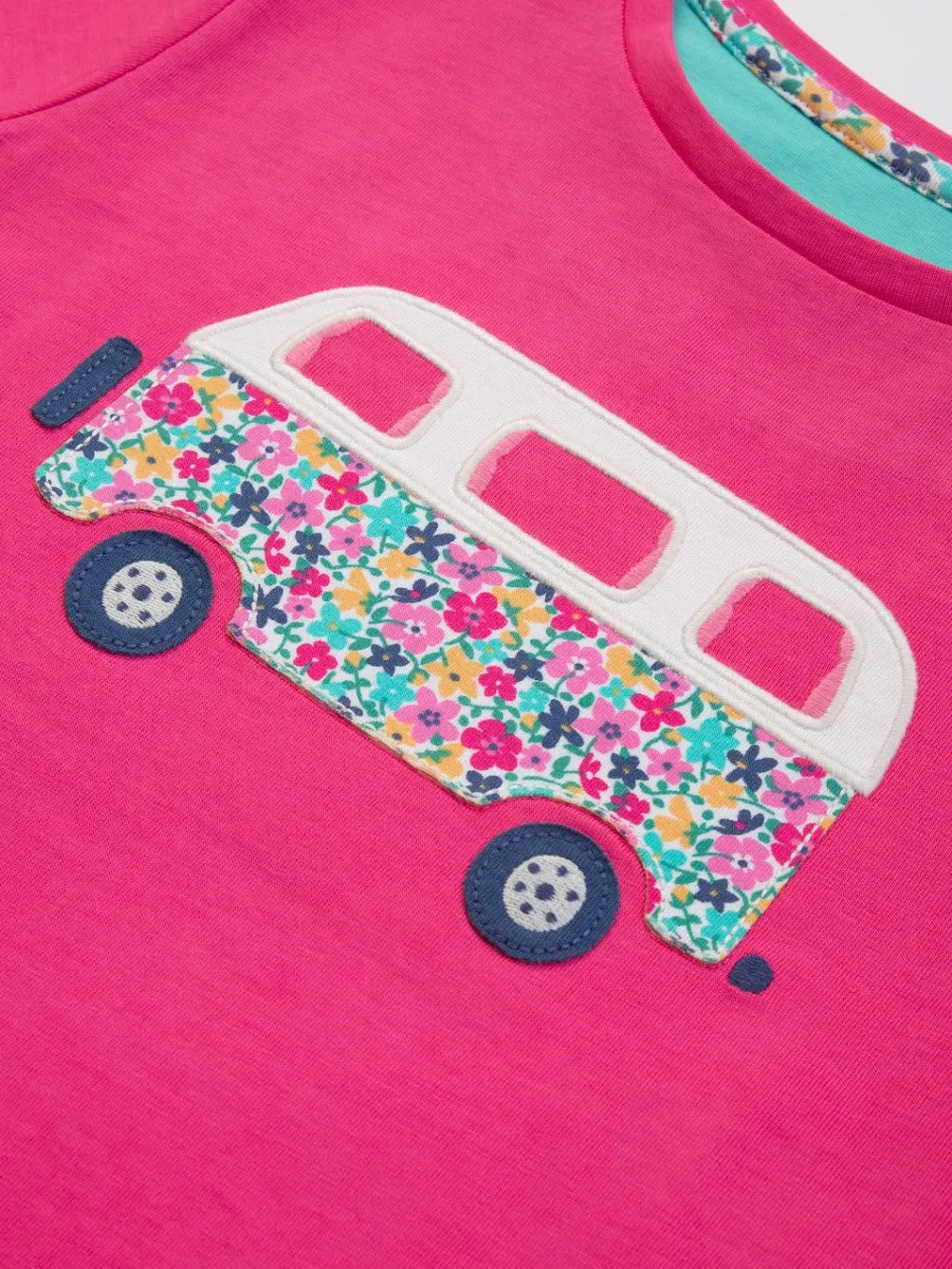 Kite Camper T-Shirt 9543