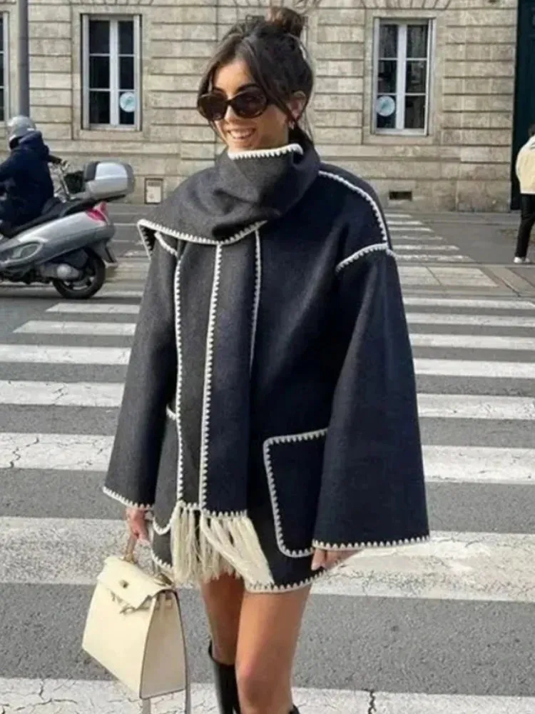 LIV | COSY WOOL CAPE JACKET