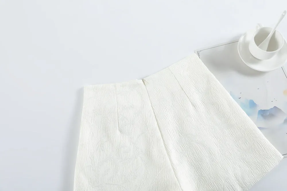 Loose-Fit Jacquard Chino Shorts for Women in Elegant Solid Colors