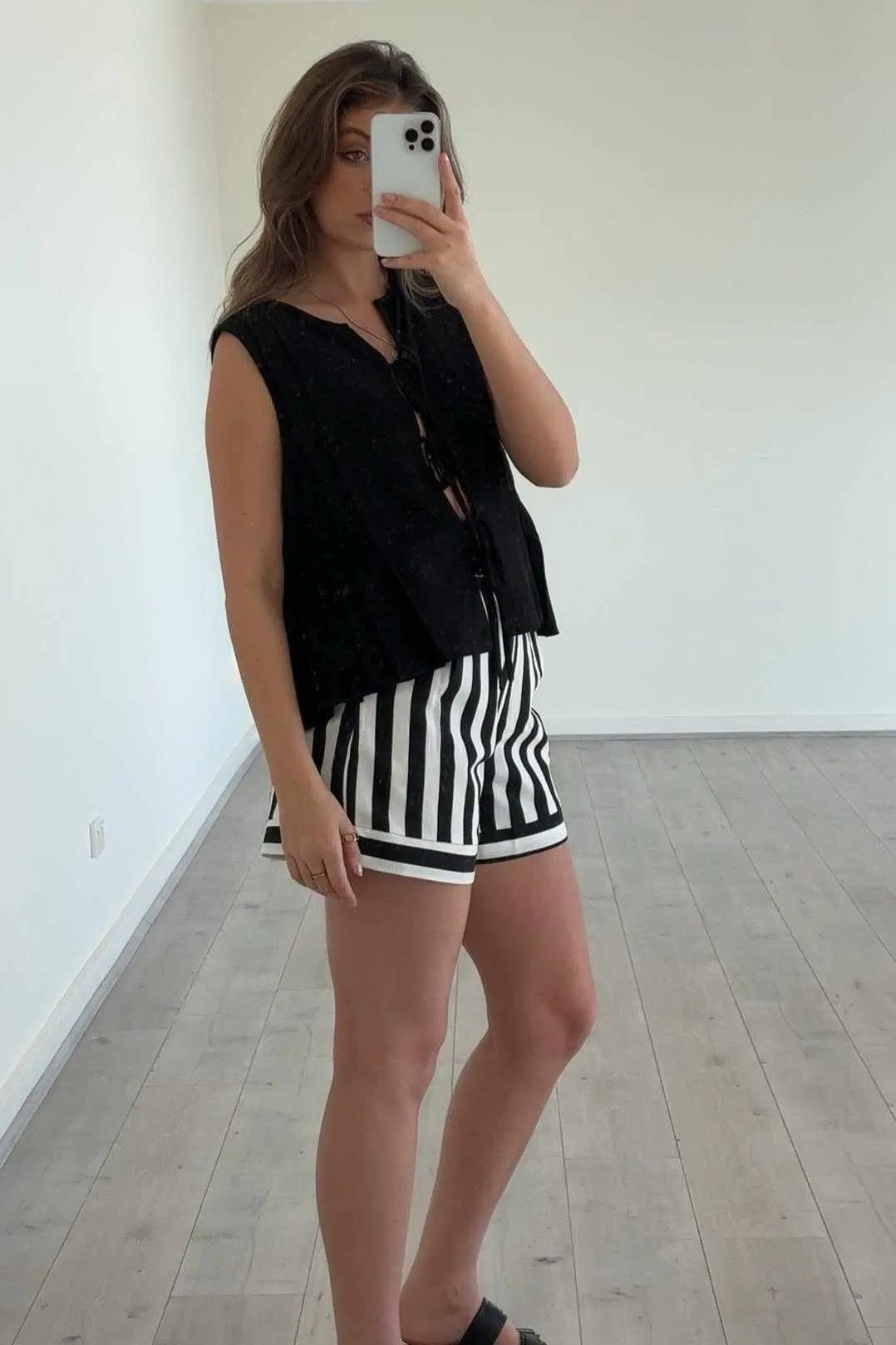 Luxe Stripe Shorts - Black White