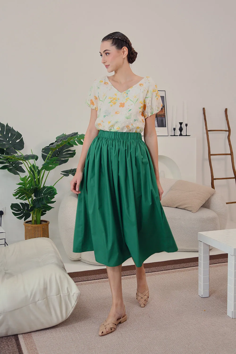 Merlyn Eyelet Top in Yellow Floral
