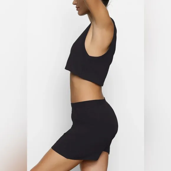 NWT Skims Boyfriend Loose Boxer Shorts Onyx Size L