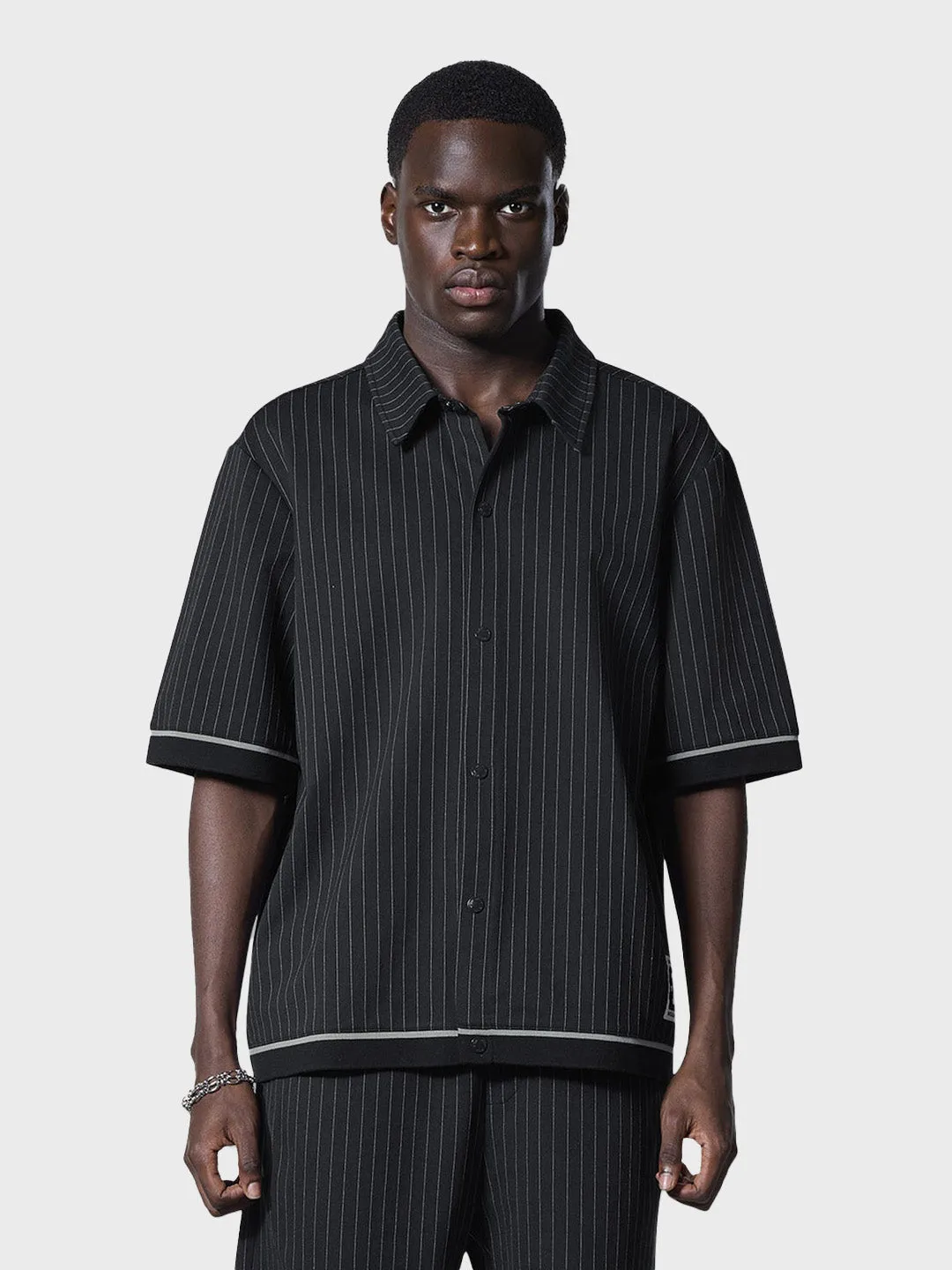 Off The Pitch Pitcher Shirt | Black
