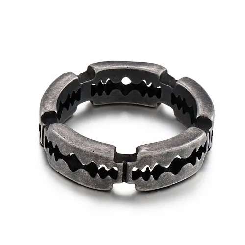 Razor Edge Blade Ring