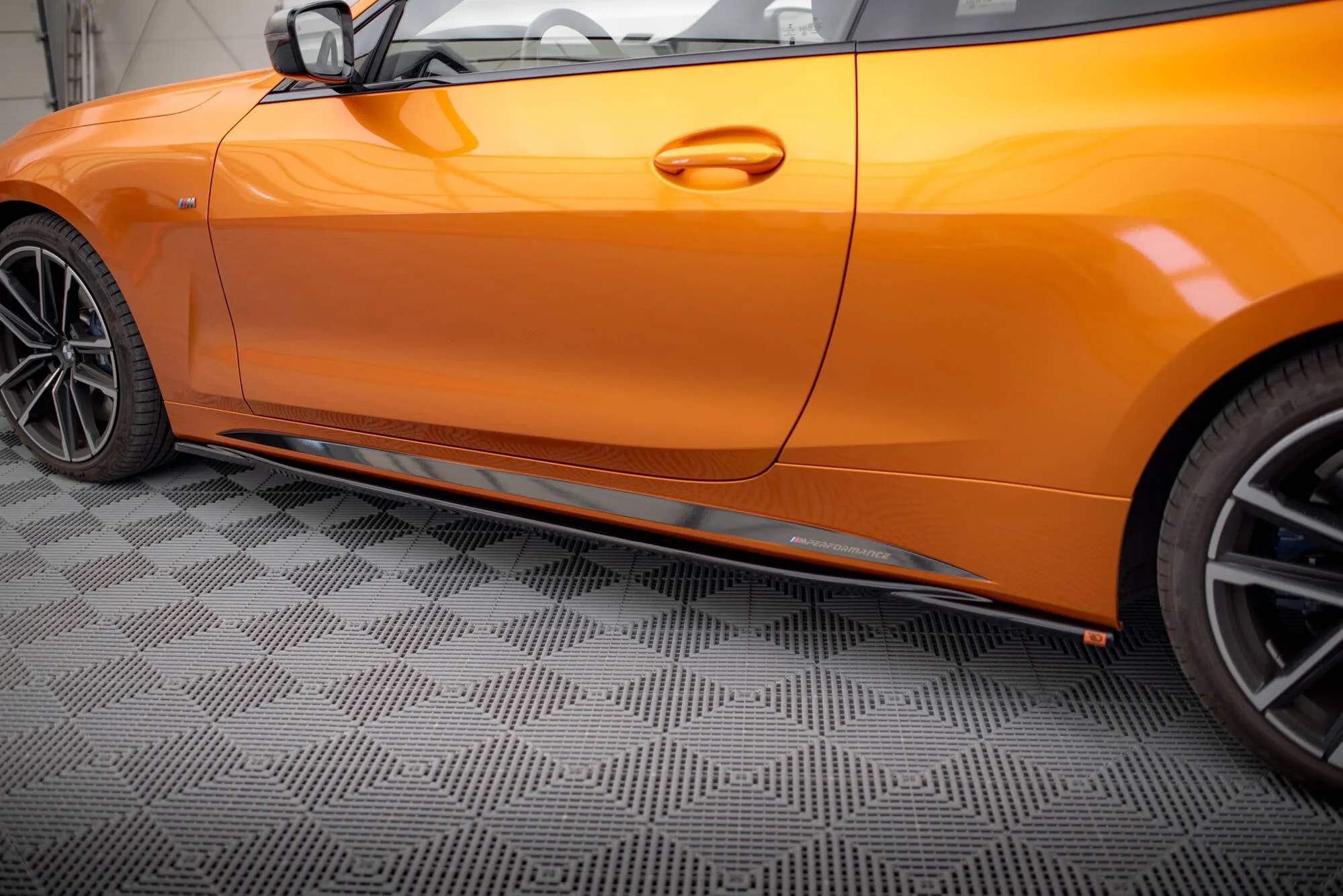 Side Skirts Diffusers V.3 BMW 4 M-Pack / M440i G22