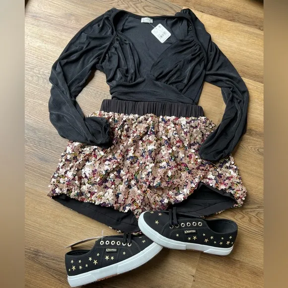 Sparkle For You Shorts 🎀