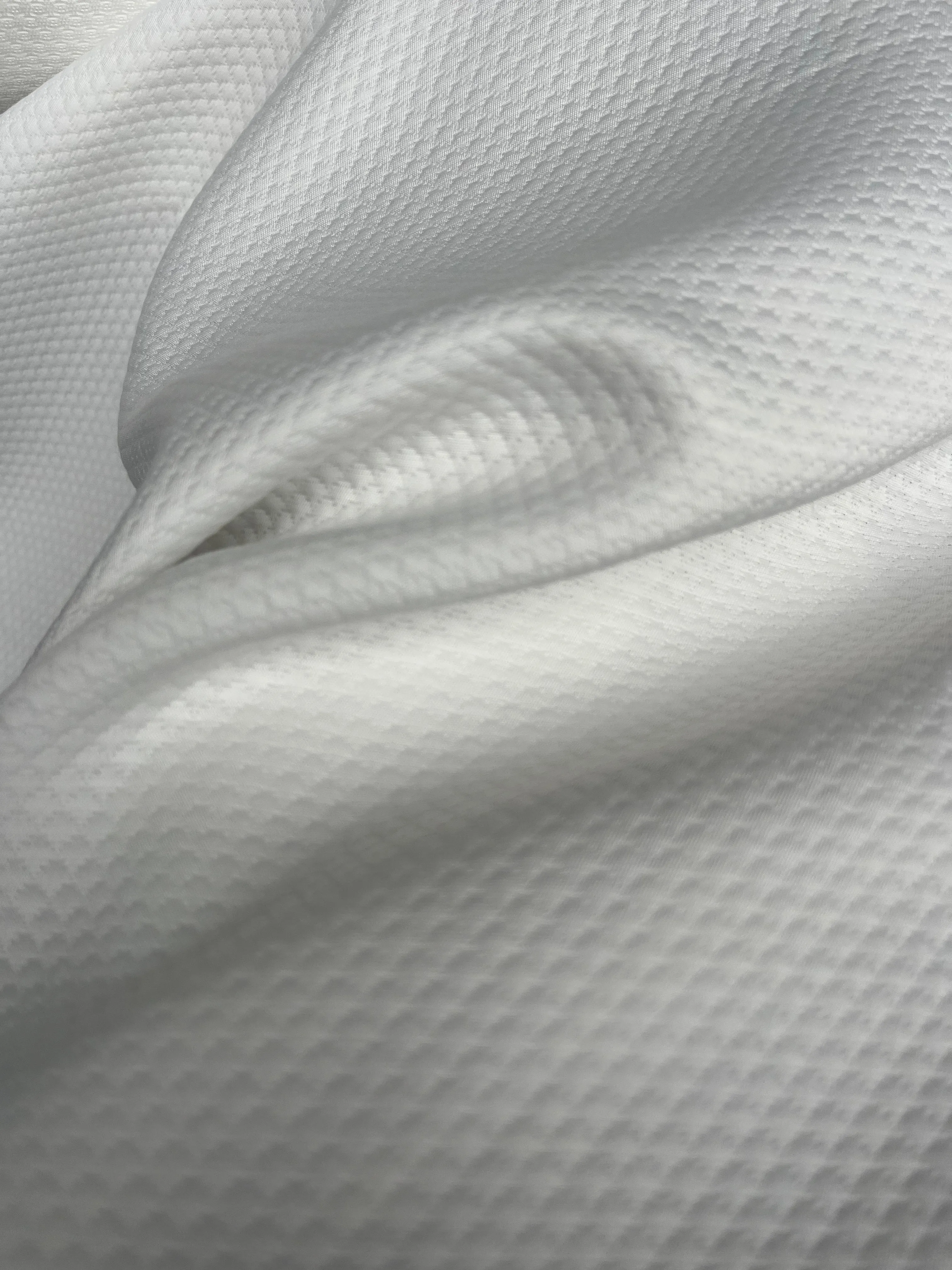 Structured Jacquard white SUMMER PARTY 105 G02