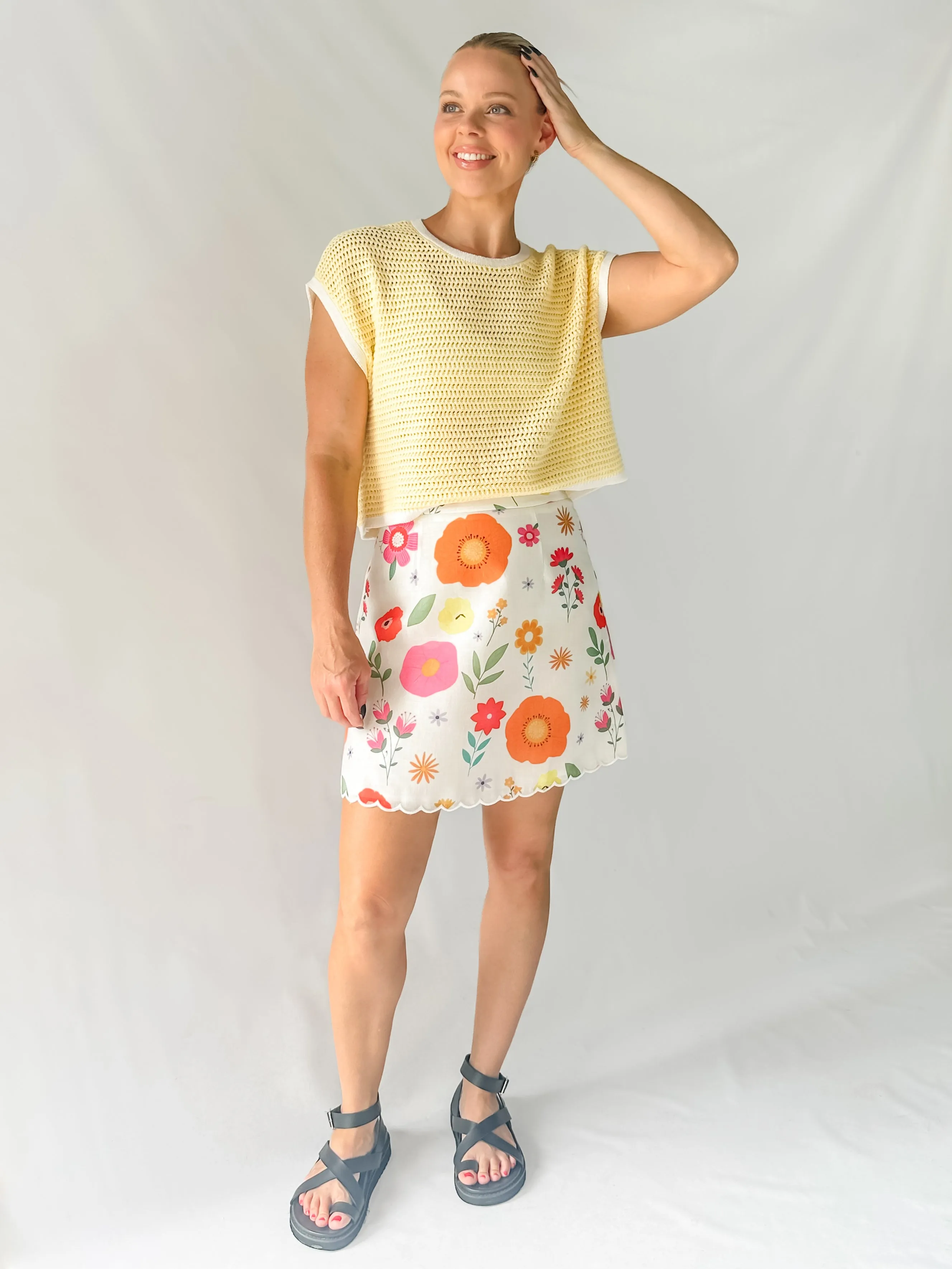 SUNLIT CHARM TOP - YELLOW