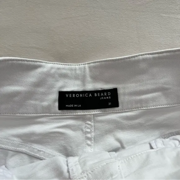 VERONICA BEARD Jaylen high rise denim shorts in white