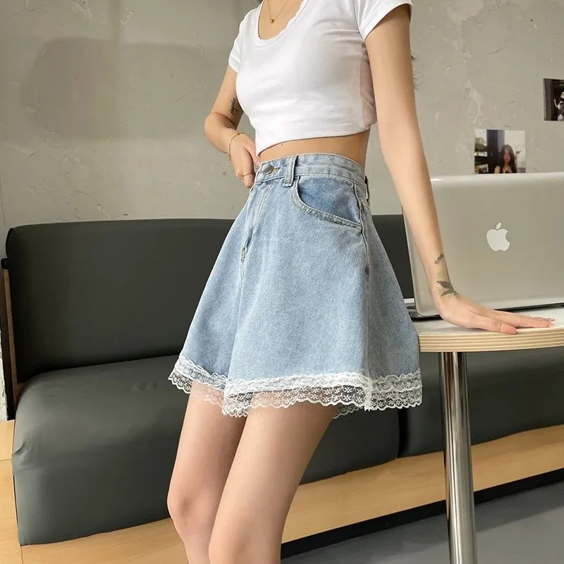 Vintage High-waisted Lace Hem Denim Shorts